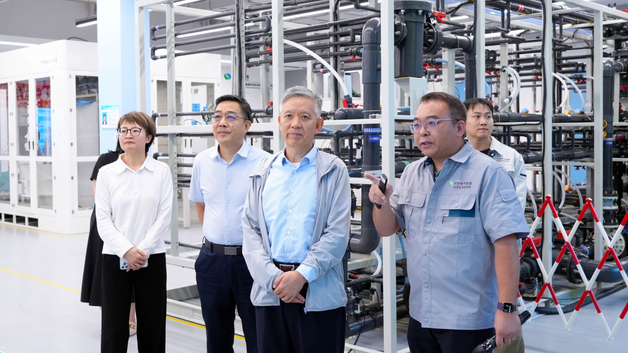 中國科學院院士陳維江一行到訪中國電氣裝備 共商電氣科技前沿技術開發新篇章